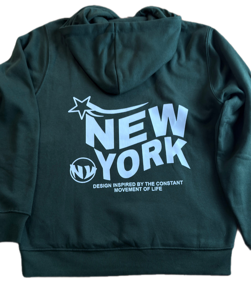 Polerón Verde con Capucha Unisex – Estampado New York | Cómodo y Resistente